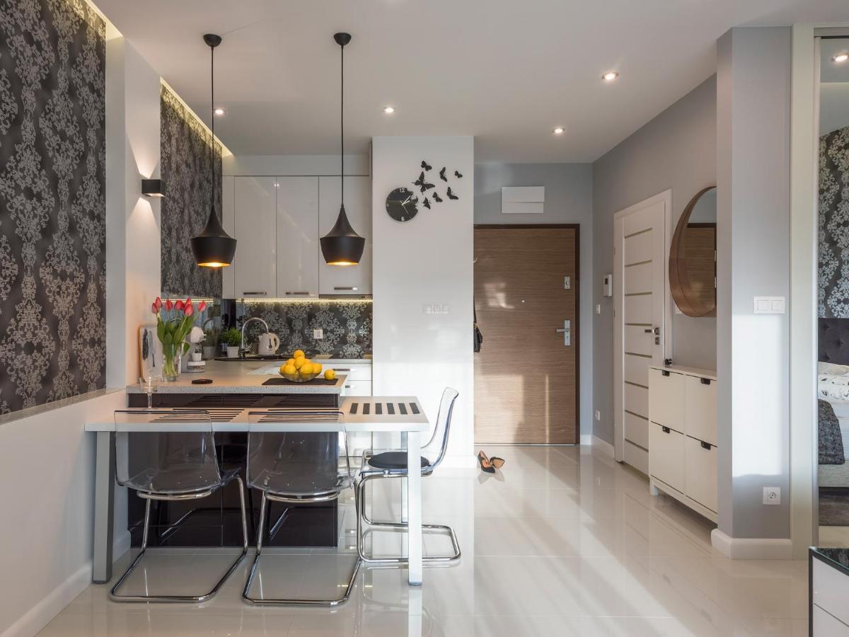 Black Pearl Apartment Cracovia Esterno foto