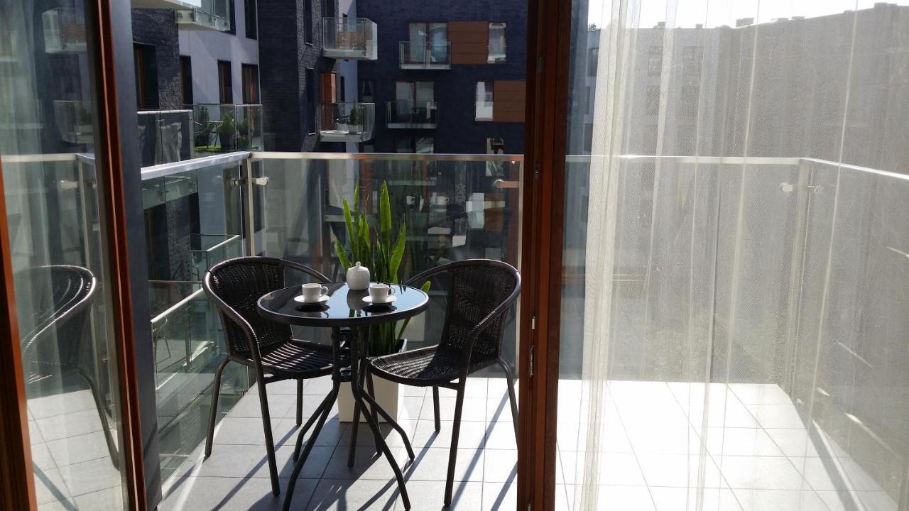 Black Pearl Apartment Cracovia Esterno foto